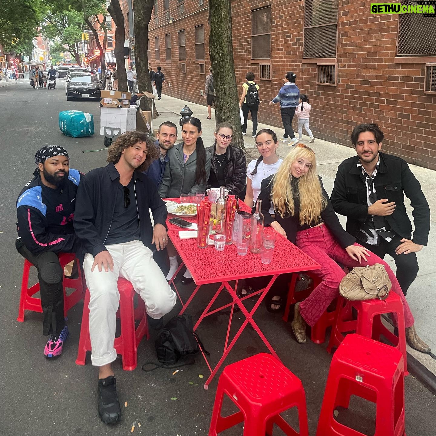 Ana Coto Instagram - wanted to immortalize us lollygagging around the city @yasmiinakhan @friendatparty1