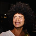 Ana Flavia Cavalcanti Instagram - só lembrando que amanhã é dia de pagar a DAS, hein amores? dar aquele sorrisão pro extrato e focar na meta pra dobrar a meta. saudade da dilmãe 🤸🏾‍♂️💰