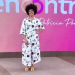Ana Flavia Cavalcanti Instagram - Conforto no Programa Encontro com @val.assim @patriciapoeta @tati Conversa boa que repercute desejos profundos de vida abundante para todos. No @sescpompeia até sexta 10/11. Grata a @paula_raia por esse macacão manhã de quarta-feira 👗 @laiashoes que reforça meu caminhar pelo mundo com seus sapatos lindos. @casamo.casamo com jóias lindas. @hannavadasz @feavilaaa @marinasapienza muito obrigada por foros tão especiais, meu amor por vocês. A toda equipe de Conforto minha eterna gratidão, respeito e paixão.