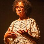 Ana Flavia Cavalcanti Instagram - Conforto no Programa Encontro com @val.assim @patriciapoeta @tati Conversa boa que repercute desejos profundos de vida abundante para todos. No @sescpompeia até sexta 10/11. Grata a @paula_raia por esse macacão manhã de quarta-feira 👗 @laiashoes que reforça meu caminhar pelo mundo com seus sapatos lindos. @casamo.casamo com jóias lindas. @hannavadasz @feavilaaa @marinasapienza muito obrigada por foros tão especiais, meu amor por vocês. A toda equipe de Conforto minha eterna gratidão, respeito e paixão.