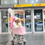 Ana Flavia Cavalcanti Instagram - A Babá Quer Passear no aeroporto de Guarulhos. Vôo internacional e tal, cês podem imaginar, né? Amanhã conto mais! #ababáquerpassear
