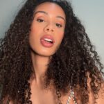 Ana Giulia Zortea Instagram - que venha 2024 ✨