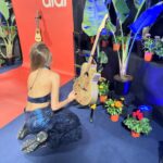 Ana Guerra Instagram - Que esta historia de amor nunca se acabe @cadena_dial Gracias por luchar por la música en directo Gracias @lalias3 por el super arreglo y a todo el equipazo que envuelve esta gala 🫶🏼