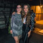 Ana Guerra Instagram – Creo que muy poca gente puede llegar a entender lo que ha sido esta experiencia en mi vida. 
Ha sido un viaje increíble, donde he tenido la oportunidad de cantar en los maravillosos @premios_platino junto a mis dos grandes descubrimientos @majidaissa y @mariacasemprun y bajo la dirección musical de @lalias3 del que nunca dejo de aprender. 
Después de esta semana vengo más fuerte que nunca, con las energías renovadas, con mil ganas de que escuchéis todo lo que está por llegar y con muchas ganas de conocer a toda esa gente que aún no he podido visitar
Paradójicamente, ha sido uno de esos viajes que te cambian la vida, así que hoy es el principio de algo. 
Os quiero ♥️