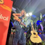 Ana Guerra Instagram – Que esta historia de amor nunca se acabe @cadena_dial 
Gracias por luchar por la música en directo 
Gracias @lalias3 por el super arreglo y a todo el equipazo que envuelve esta gala 🫶🏼