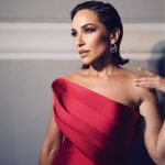 Ana Isabelle Instagram - ¡Qué nada ni nadie apague tu luz!✨❤️ . #aboutlastnight Vestido @droyalbride Joyas @reinholdjewelers 💎 Hair @ivangarciabeyond Make up @mariiettt Fotógrafo @fernandovera__ . Tqm @melaniemarti 👯‍♀️ #friendsforlife