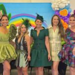Ana Isabelle Instagram - Agradecida al @clubcivicodamaspr y @dr.annadimarco por invitarme al Hat Show celebrando St. Patrick’s day 🍀 Me encantó ser jurado del desfile de sombreros y compartir con mujeres líderes filantrópicas en mi país. ¡Gozamos mucho!💚 . . Wearing @luisantoniomoda Fotógrafo @alexanderwaynephotography Video @danielltorrespr