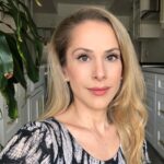 Ana Kasparian Instagram – 👋❤️