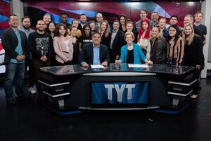 Ana Kasparian Instagram - Yesterday, @elizabethwarren came in for an interview on @theyoungturks and you should definitely check it out! 📸: @cassandrahanks
