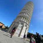 Ana La Salvia Instagram - Un lugar encantador Pisa😍 #duomopisa #leningtowerofpisa #italy #pisaitaly