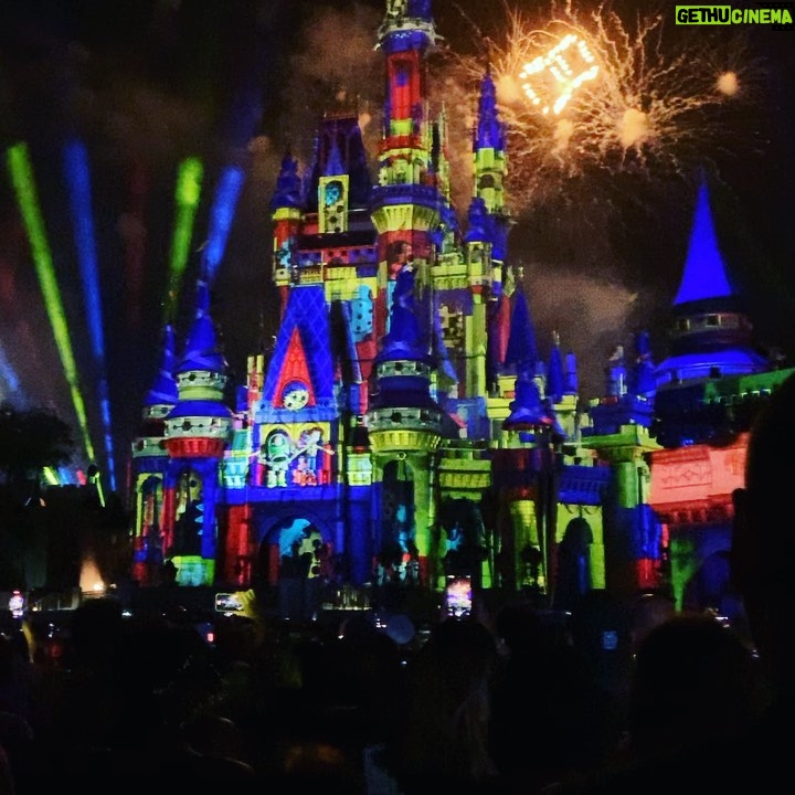 Ana La Salvia - 759 Likes - Where dreams come true!! #disneyworld #harrypotter #volcanobaywaterpark #florida #family