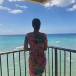 Ana La Salvia Instagram - #honolulu #hawaii #beach