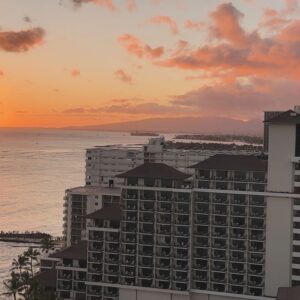 Ana La Salvia Instagram - #honolulu #hawaii #beach