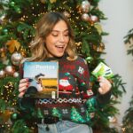Ana Marta Ferreira Instagram - Se não sabem o que oferecer ao vosso amigo secreto este Natal, não se preocupem! O catálogo Mais Pontos da bp tem presentes épicos para todos os gostos. E a melhor parte? Podes comprá-los com os pontos que acumulaste no teu Cartão BP premierplus ou Cartão Poupa Mais. Tenho a certeza que a @franciscaprpereira adorou o meu presente, e que o vosso amigo secreto também vai adorar! 😎 #pub #bp #bpportugal #catalogobp #maispontos #omelhortodososdias #natalbp