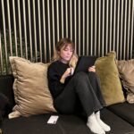 Ana Marta Ferreira Instagram – Um resumo muito resumido do que foram as minhas últimas duas semanas e meia.

Terceira, estás no meu coração para sempre !!

Entrar com o pé direito num projecto assim…. é SORTE mesmo!!! 

Adoro-vos a todos!!!! 

Vamos a isso!!!

@sptelevisao
@sicoficial