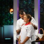 Ana Marta Ferreira Instagram - E hojeeee temos mais Hell's Kitchen e as energias vão estar ao rubro 🔥🔥🔥 E a nossa @claudiasemedo que pôs as tranças da cor da melhor equipa?? 😂😍 épica sempre Encontramo-nos logo à noite??? @sicoficial