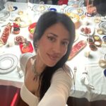 Ana Moura Instagram - Boas Festas 🤍⭐️🩰