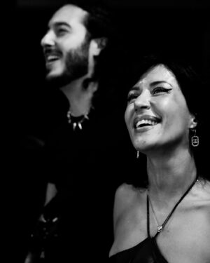 Ana Moura Instagram - 🥲 Muito muito obrigada pela festa e por cada pessoa que fez parte dela 💘 #lávaiela