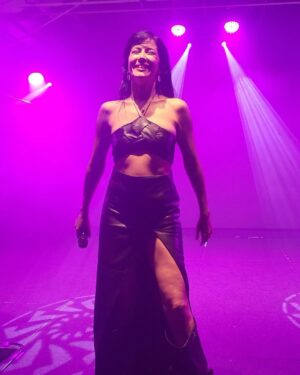 Ana Moura Instagram - 🥲 Muito muito obrigada pela festa e por cada pessoa que fez parte dela 💘 #lávaiela