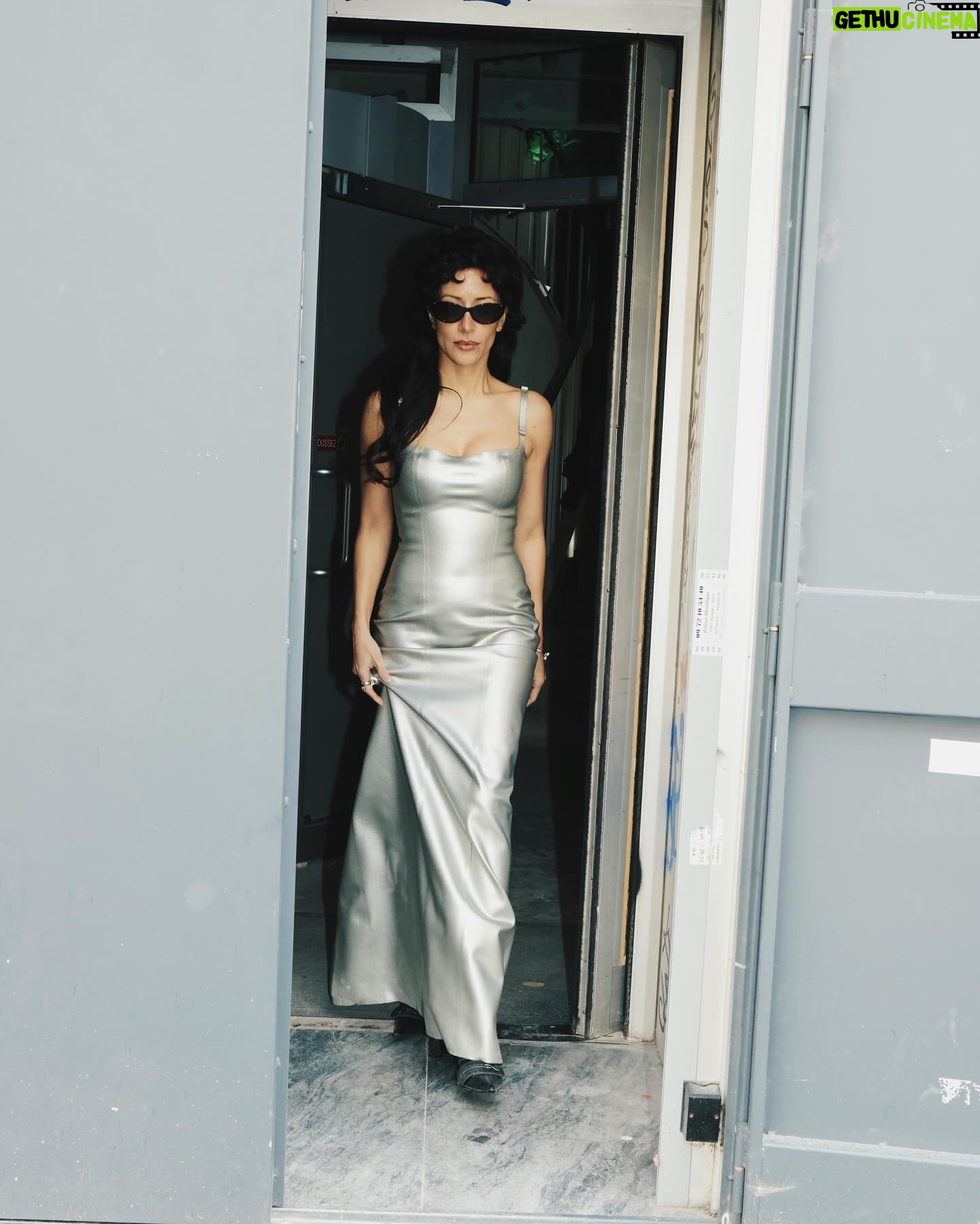 Ana Moura Instagram - Silver surfer in the flesh 🩶