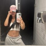 Ana Moura Instagram – Ahí va ella Ahí va ella, ella sabe lo que quiere, ta soñando todo el dia y después todo sucede ❤️‍🔥 ☀️❤️‍🔥