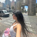 Ana Moura Instagram – Ahí va ella Ahí va ella, ella sabe lo que quiere, ta soñando todo el dia y después todo sucede ❤️‍🔥 ☀️❤️‍🔥
