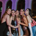 Ana Pau Castell Instagram - 𝒮𝒽𝒾𝓃𝒾𝓃𝑔 𝒷𝓇𝒾𝑔𝒽𝓉 𝓁𝒾𝓀𝑒 𝒶 𝒹𝒾𝒶𝓂𝑜𝓃𝒹 💎🩵!! Photo dump de esta experiencia tan divina con @theofficialpandora …la última foto es la más divertida!! estamos in love byeee ✨ #PandoraTakesRio #PandoraSquad24 #PandoraInRio . . . . . #publidad