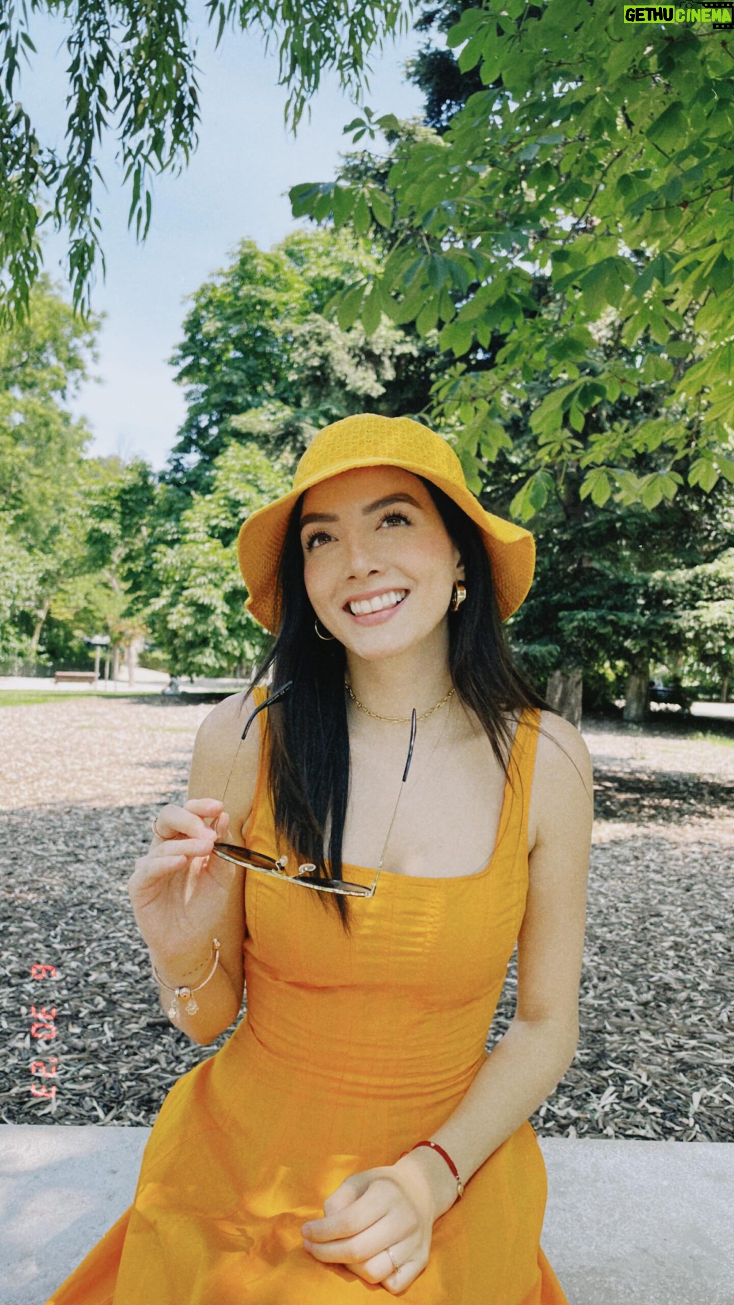 Ana Pau Castell Instagram - La historia de un día en Madrid 🧡
