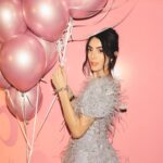 Ana Pau Castell Instagram – dreamyyy ☁️💗 

ya es primero de diciembre así que queda inaugurada oficialmente la NAVIDAD !!! ✨🎄