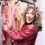 Ana Pauls Instagram - Ayer @luberuti nos abrió las puertas de su espléndido @deliaestudio, qué planazo ver todos los conjuntos increíbles que se probaron @mirtabusnelli y @anitapauls, ya tenemos un par de favoritos para la función avant première. ✨LA ESTRELLA QUE PERDÍ, una película de @luzobrennan ESTRENO 9 DE MAYO - SOLO EN CINES. Con @mirtabusnelli @anitapauls @gustigarzon @susanavarelaatriz @ezequiel.asnaghi @merburgos_@fabianarenillas @ismestre @mar1908 @julietazapiola @urtizbereagonzalo @federold Una producción de: @caudillocine @cine.fervor @makeunit picnic producciones @diegoamson @fersalem @nana.aprile @natalia.meta Distribuye: @cinetrenok Prensa: @silvanawaisberg Redes: @francolovisolo #LaEstrellaQuePerdi #LuzOrlandoBrennan #MirtaBusnelli #AnaPauls #CaudilloCine #CineFervor #MAkeUnit #PicnicProducciones #DiegoAmson #FerSalem #AldanaAprile #NataliaMeta #Cine #CineArgentino #Estreno