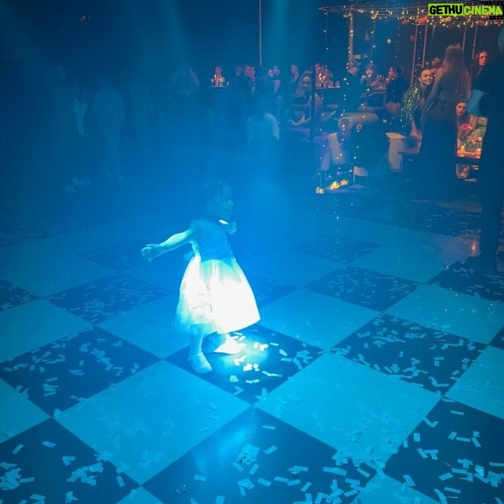 Ana Pauls - 16.6K Likes - Qué fiestón del amor Munor! Qué alegría celebrarte y deleitarnos con tu talento y dedicación. Gracias por elegirnos como familia. Felices y agradecidas de venir a festejar tu vida con vos. Lo mejor está por venir. Te amamos mucho primi ❤️