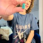 Ana Pauls Instagram - Ad 🎥 GRWM para el pre estreno de mi película! Antes que nada me como una gomita @sugarbearpro para tener el pelo siempre divino. #sugarbearpro