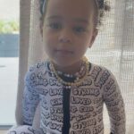Ana Pauls Instagram - Última semana con 2 añitos 🥹 Celebrating birthday week with the comfiest and softest onesie @greedybabyco