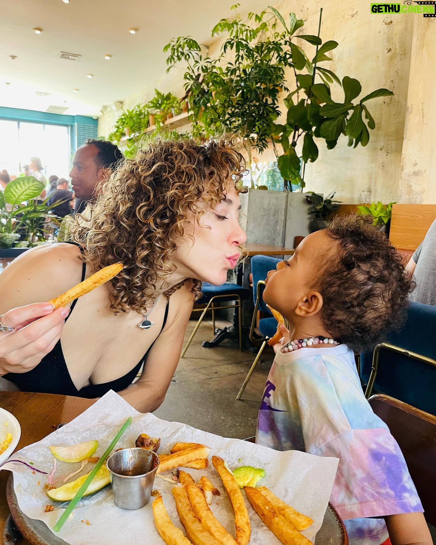 Ana Pauls Instagram - Happy Mother's Day to me! Being your mom has made life immensely richer and more rewarding than I ever imagined. Because of you, I have the privilege to relive life in the most extraordinary way. Thank you for providing me with the most incredible and fulfilling experience. To Us, Bendiway 👉👈