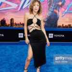 Ana Pauls Instagram - Gracias, Warner Bros. por invitarme a romper la alfombra azul de @bluebeetle 💙 Acompáñenme a revivir una noche soñada, latina y hollywoodense. Por fin una película de Hollywood hecha con y por latinos 🙌 #EmbajadorWB