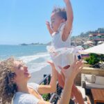 Ana Pauls Instagram - Feliz cumple reinaza! 🦁 Sos ejemplo de vida para mí y me encanta acompañarte en esta. Aprendo un montón con vos y te banco en todas. Significas mucho para mí, tanto que sin vos no existiría yo. Ni la Bendi que es lo más grande que hay. Gracias por una vida de aventuras juntas! Gracias a ustedes por sus hermosos mensajes siempre, gracias a mi familia por bancarme desde que nací, gracias mamá y papá por darme este regalo que es la vida. Brindo por otra vuelta al sol y muchas vueltas al caño. Te amo diosa ❤️