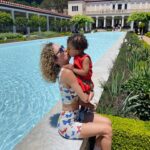 Ana Pauls Instagram - Feliz cumple reinaza! 🦁 Sos ejemplo de vida para mí y me encanta acompañarte en esta. Aprendo un montón con vos y te banco en todas. Significas mucho para mí, tanto que sin vos no existiría yo. Ni la Bendi que es lo más grande que hay. Gracias por una vida de aventuras juntas! Gracias a ustedes por sus hermosos mensajes siempre, gracias a mi familia por bancarme desde que nací, gracias mamá y papá por darme este regalo que es la vida. Brindo por otra vuelta al sol y muchas vueltas al caño. Te amo diosa ❤️