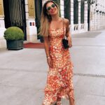 Ana Rita Clara Instagram - 𝙨𝙤𝙣𝙧í𝙚 𝙖 𝙡𝙖 𝙫𝙞𝙙𝙖, 𝙡𝙖 𝙫𝙞𝙙𝙖 𝙩𝙚 𝙨𝙤𝙣𝙧í𝙚 Hola Madrid 🇪🇸 Sempre tão bom regressar. Daquelas cidades em que vivia facilmente e que já sinto que conheço. A aproveitar o feriado, este dia tão importante e também celebrado por aqui. Que sejamos gratos pelo que temos e que vivamos na distinção entre trabalhar para viver e viver para trabalhar. Um bom feriado para todos 😘 - Passear pela Gran Via - Plaza de Cibelles - Museu do Prado - Restaurante @amazonico.madrid - Uma das “bodegas” mais antigas da cidade no bairro cool da Chueca • • O look vestido lindo @guess @companhiasolucoes #ARC #Madrid #travel