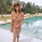 Ana Rita Clara Instagram - Ａｌｅｎｔｅｊｏ． Ｅｓｓａ Ｐａｚ Tempo de descanso e felicidade neste Alentejo que amo. Não existe céu como este por aqui, nem em nenhum outro lugar este cheiro a terra e terreno a perder de vista. A natureza tudo comanda e eu preciso destes momentos de paz que me fazem tão bem. Revigorada para a nova semana que está a chegar. Bom resto de domingo para todos😘 • • #ARC #weekend #alentejo #comporta
