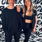 Ana Rita Clara Instagram - 𝙉𝙤 𝙘𝙤𝙣𝙛𝙤𝙧𝙩 𝙯𝙤𝙣𝙚𝙨 𝙖𝙡𝙡𝙤𝙬𝙚𝙙😊 Está a chegar um novo programa, original e a querer diferenciar-se à @tvificcao. Um formato que me deu um enorme prazer criar com a minha equipa da @tvificcao, em que desejamos que tudo seja um pouco diferente e mais arrojado, tal como queremos que este canal transmita e vos leve essa frescura😊. Será um programa descontraído, onde iremos além do que normalmente vemos na “caixinha”😊 e com os nossos convidados. E sobretudo iremos todos (eu incluída 😊) sair de zonas de conforto… Obrigada @cifrao4real vais ser um dos brilhantes e generosos convidados.🙌 Como adoro criar e ver os projectos a nascerem. E não vejo a hora de vos mostrar tudo… O que acham que vem aí?:) • • #ARC #newproject #tvshow #tvificcao