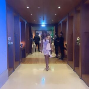 Ana Rita Clara Instagram - 𝙎𝙥𝙚𝙘𝙞𝙖𝙡 𝙘𝙚𝙡𝙚𝙗𝙧𝙖𝙩𝙞𝙤𝙣 𝙖𝙩 @corinthialisbon 💫 Semana cheia de trabalho e eventos especiais, como estes 20 anos do @corinthialisbon. Não podia deixar de passar e dar pessoalmente os merecidos parabéns à @mariajoaogalante, @chef_miguel_teixeira a toda a equipa, neste verdadeiro oásis verde na cidade.🙌 E que continuemos a caminhar sempre juntinhos. Venham mais 20, no mínimo.😊 • • #ARC #Special #corinthialisbon #20anos #embassador