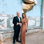 Ana Rita Clara Instagram - “𝘿𝙞𝙣𝙖𝙨𝙩𝙞𝙖” 𝙖𝙩 𝙩𝙝𝙚 𝙋𝙖𝙡𝙖𝙘𝙚 Como sou fascinada por estes Palácios. E quando a arte e a História se unem fica tudo ainda mais apaixonante. Momentos únicos hoje no Palácio Marqueses de Fronteira, que recebeu “Dinastia” e as criações artísticas do @miguel.a.rodrigues. Muitos parabéns pelas obras belíssimas e igualmente parabéns @carlospissarrapro por toda a organização. Estes edifícios, a pedra, os jardins, estes caminhos e arquitectura, transporta-nos no tempo e não apetece sair. Regresso a casa a pensar como esta nossa casa (o nosso País) tem tanto de belo e de História marcante. • • #ARC #Artanshistory #dinastia #miguelrodrigues #palaciomarquesesdefronteira