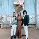 Ana Rita Clara Instagram - “𝘿𝙞𝙣𝙖𝙨𝙩𝙞𝙖” 𝙖𝙩 𝙩𝙝𝙚 𝙋𝙖𝙡𝙖𝙘𝙚 Como sou fascinada por estes Palácios. E quando a arte e a História se unem fica tudo ainda mais apaixonante. Momentos únicos hoje no Palácio Marqueses de Fronteira, que recebeu “Dinastia” e as criações artísticas do @miguel.a.rodrigues. Muitos parabéns pelas obras belíssimas e igualmente parabéns @carlospissarrapro por toda a organização. Estes edifícios, a pedra, os jardins, estes caminhos e arquitectura, transporta-nos no tempo e não apetece sair. Regresso a casa a pensar como esta nossa casa (o nosso País) tem tanto de belo e de História marcante. • • #ARC #Artanshistory #dinastia #miguelrodrigues #palaciomarquesesdefronteira