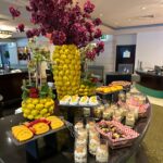 Ana Rita Clara Instagram - 𝙒𝙚𝙡𝙘𝙤𝙢𝙚 𝙩𝙤 𝙩𝙝𝙚 “𝙋𝙤𝙤𝙡 𝘽𝙧𝙪𝙣𝙘𝙝”💦🧁 Que momentos tão bons vividos neste “Pool Brunch” no @lisbonmarriott💫 E agora que o bom tempo se vai começar a sentir, sabe mesmo bem este brunch com a piscina de fundo, sabores incríveis à mesa, para toda a família, um dj sempre com muito boa música (aos sábados e domingos das 12-20h), bom ambiente e o serviço tão simpático e com tanto carinho. Foi fantástico, muitos parabéns @lisbonmarriott e @anacaetanoi por este delicioso brunch. Levei o Caetano, amigas e a celebração de um aniversário especial da minha querida @madalenamoraissoares. Trouxemos recordações boas, ficamos todos fãs e vamos voltar.☺️😉 E da próxima juntamos os mergulhos ao brunch. 👉Quanto a vocês descubram mais nos meus stories e reservem, vão adorar a experiência e todos os momentos. Bom fim de semana. • • #ARC #PoolBrunch #marriot #hotel #swimmingpool