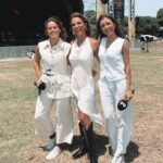 Ana Rita Clara Instagram - 𝙈𝙪𝙨𝙞𝙘 𝙡𝙤𝙫𝙚𝙧 @𝙛𝙣𝙖𝙘𝙡𝙞𝙫𝙚 Só para partilhar convosco mais alguns momentos da emissão de ontem na @tvificcao e que se tornou algo de muito especial no @fnacliveportugal 😊 Confesso que já tinha muitas saudades dos diretos, de apresentar festivais de verão e de sentir toda esta vibração incrível! Um orgulho e um gosto fazer parte desta equipa maravilhosa! Obrigada! Sem vocês estas 10 horas de emissão em direto não teriam sido tão perfeitas! Muito obrigada e muitos parabéns pelo sucesso @fnacliveportugal, @inescondeco, todas as equipas, todos os artistas e convidados que estiveram connosco nestas horas de partilha e de cultura. Não falta talento e vontade de vibrar com concertos e arte no nosso País! E a @tvificcao estará sempre onde a cultura e a proximidade com todos vocês pede! Grata por todos aqueles que nos acompanharam nesta emissão! E para o ano há mais!😊 Quem viu?😊 Styling @danielbaptistaribeiro Look @isabelferreiraconceptstore Jewelry @cincostore Shoes: @aldo_shoes • • #ARC #FnacLive #TVIFiccao #live #festival #music #culture #Tvhost #specialemission