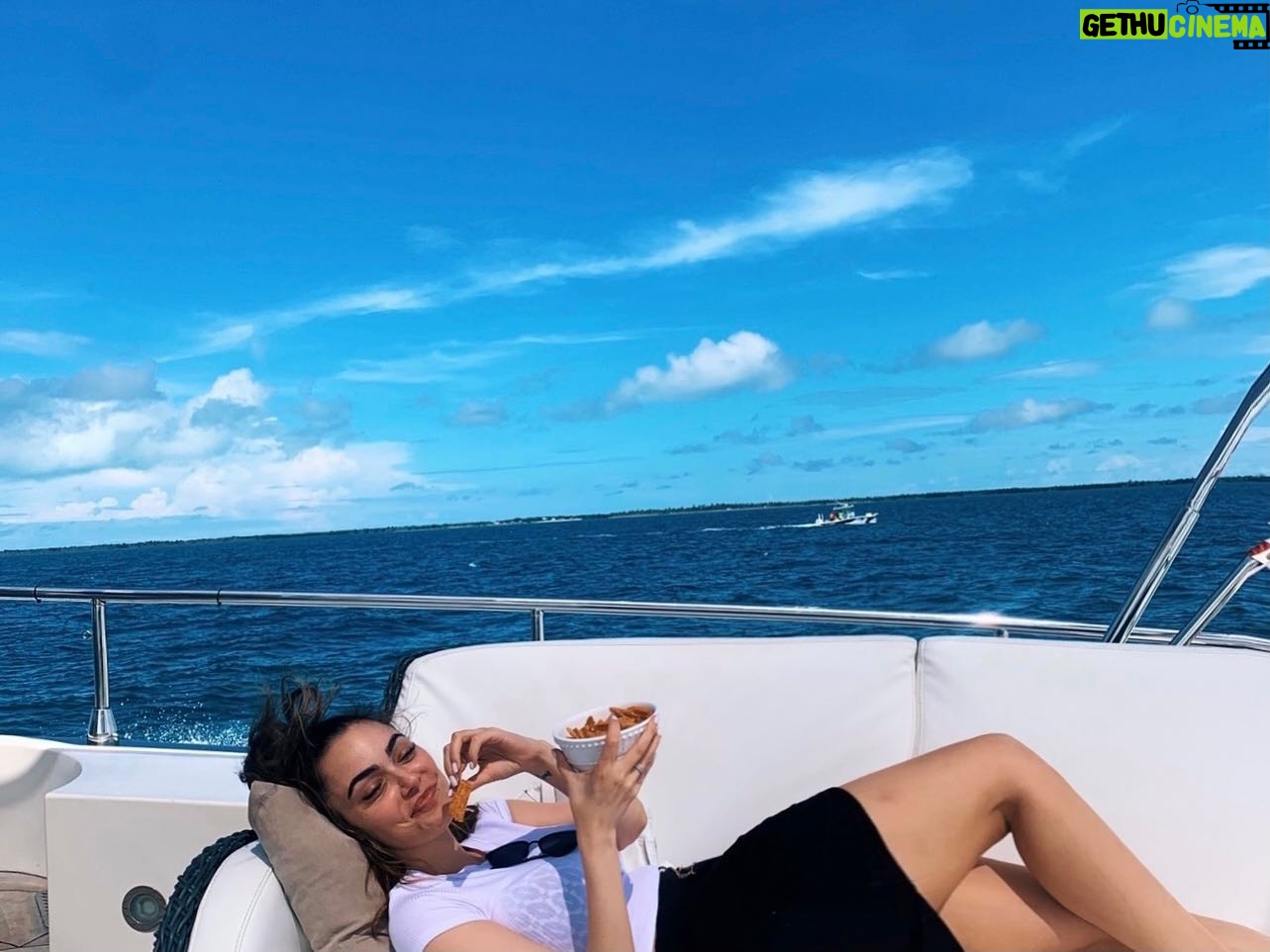 Anabelle Acosta - 3 Likes - B.E.A.C.H.: Best Escape Anyone Can Have 💜