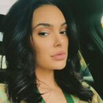 Anabelle Acosta Instagram - Stick to my guns, I don’t even flinch.