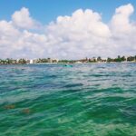 Anabelle Acosta Instagram - Row, row, row your boat Gently down the stream Merrily merrily, merrily, merrily Life is but a dream 🌊 Can u spot me? 😂