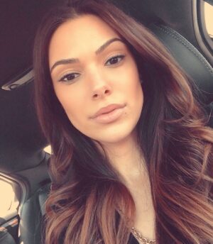 Anabelle Acosta Instagram - Why does the ocean never overflow? Because, it flows 🌊🌊