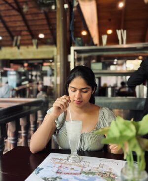 Anagha Narayanan Instagram - Summer pt 1
@_me.anjnakamal_ ❤️
.
.
.
.
.
.
.
.
.
.
#instagram #summer #love #fashion